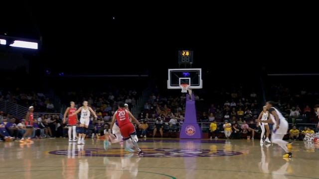 Kristi Toliver Carried Off the Court After Suffering Non Contact Knee Injury #wnba смотреть онлайн