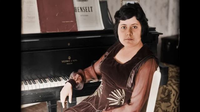 Schumann: Piano Concerto (1951) Novaes/Klemperer смотреть онлайн