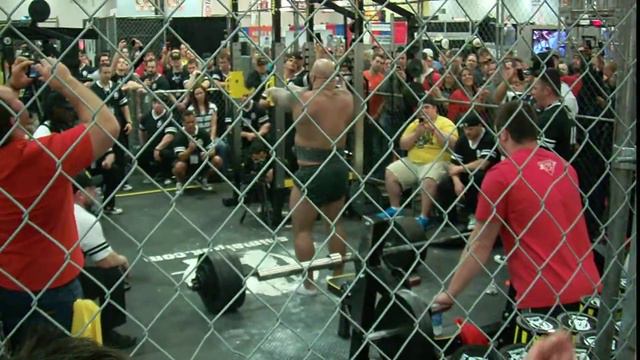 Brandon Lilly 800 lbs with belt Deadlift 2nd attempt 2013 Arnold Fitness Expo смотреть онлайн