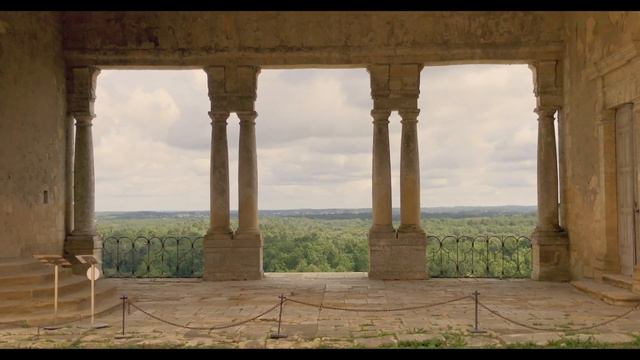 Château de Biron - Where the history of architectural styles come to life. | Medieval & Renaissanc смотреть онлайн