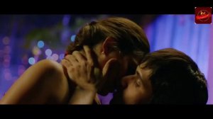 Jacqueline Fernandez Kiss Compilation | Jacqueline Kissing | Hot Mirchi