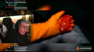 Пятёрка смотрит supreme панду