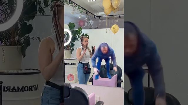 Знакомо? #afromari #афрокосы #афроплетение #косы #прическа #афрорезинки #прически #афро смотреть онлайн