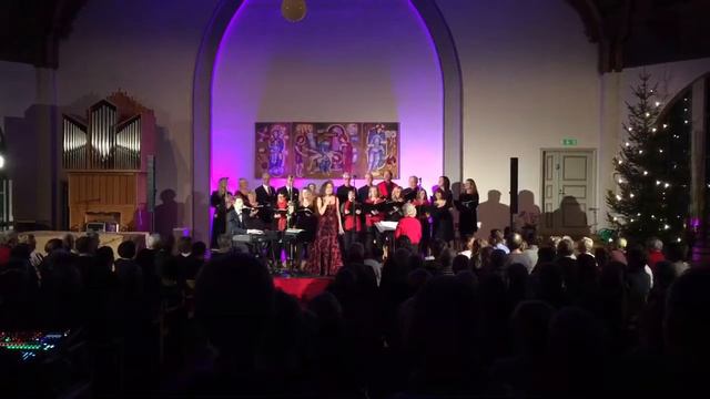 Carolmedley Anna-Lottas Jul, Anna-Lotta Larsson och kören CAT, Ameli Trygg смотреть онлайн