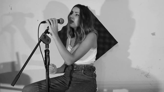 U MRAKU - Nika Turković (COVER) смотреть онлайн