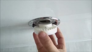 Как установить точечные светильники в пластиковый потолок