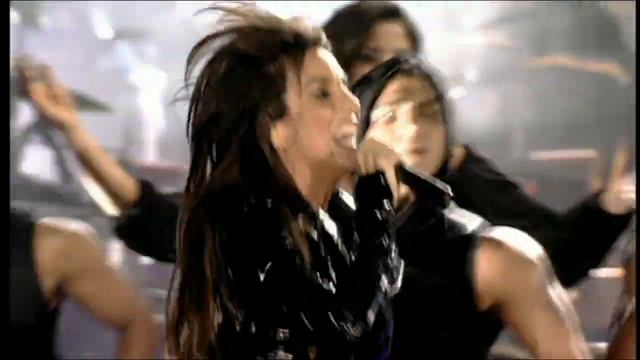 Ivete Sangalo in vinyl outfit смотреть онлайн