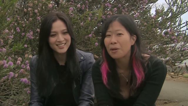Grace Huang 黃芝琪 & Jennifer Thym Interview: Bloodtraffick смотреть онлайн