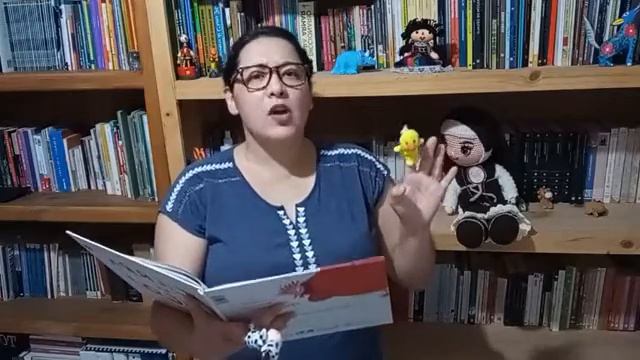 𝐒𝐚𝐥𝐚 𝐝𝐞 𝐋𝐞𝐜𝐭𝐮𝐫𝐚 "𝐑𝐞𝐩𝐮́𝐛𝐥𝐢𝐜𝐚 𝐈𝐭𝐚𝐥𝐢𝐚𝐧𝐚". Lectura del cuento ¡Cierra el pico! 🐣🐥🐮🐔🐷🐥 de Pierre Deley. смотреть онлайн