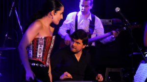 Kharabakh Horovel (Gurgen Gabrielyan) Live Kozlov club. Sona Dunoyan.(арм. этно, песня на западноарм