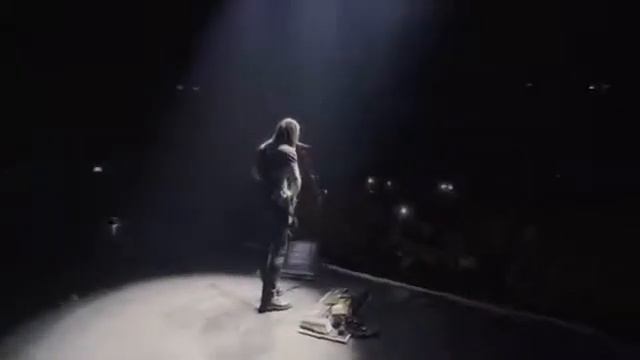 Myles Kennedy performs Hallelujah with Jeff Buckley's смотреть онлайн