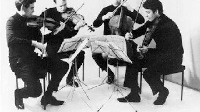 String Quartet No. 4: IV. Variation 2 смотреть онлайн