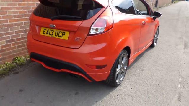 EA13UCP FORD FIESTA ST-2 £9200 SANDICLIFFE FORD LEICESTER смотреть онлайн