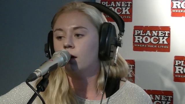 Joanne Shaw Taylor - The Dirty Truth (Planet Rock Live Session) смотреть онлайн