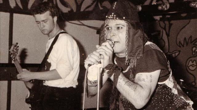 Satan Panonski - Odrezite Sise Live guliver sa spoons 1988 смотреть онлайн