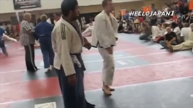 How to get DQ'd in BJJ - Fighting, Slams, Donkey Guard, Heel Hooks & Electric Chairs [HELLO JAPAN] смотреть онлайн