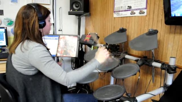Cynthia Lampkin "Meet With Me" Ten Shekel Shirt Drum Cover смотреть онлайн