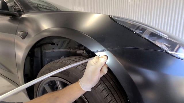 LES DÉFAUTS │ TESLA MODEL 3 CHEZ ANTIROUILLE BOLDUC смотреть онлайн