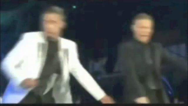 Robbie Williams & Gary Barlow (I Won't Say I'm In Love)