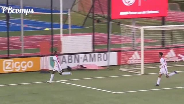 David Kalokoh • Ajax - The New Gem Of Dutch Football смотреть онлайн