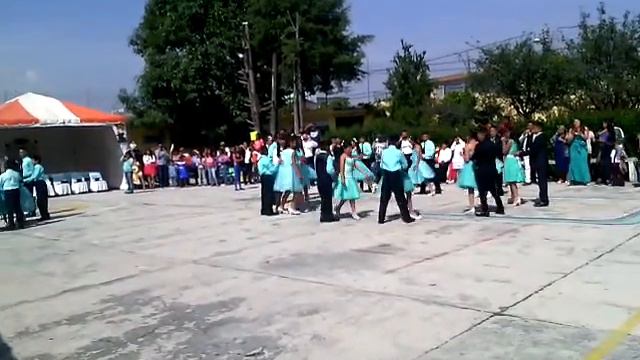 Graduacion2016 juan fernandez albarran brenda смотреть онлайн