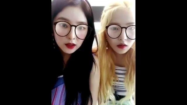 Red Velvet Yeri & Irene (Yerene) Moments смотреть онлайн