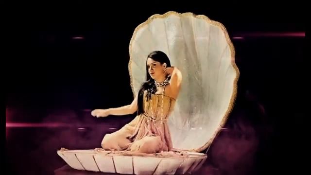 Nilufar Usmonova - Serobginam (Official Music Video) смотреть онлайн