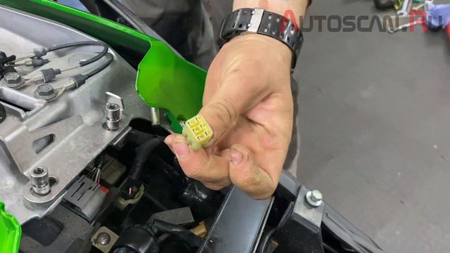 OBDSTAR MS80 / MS50: Диагностика Kawasaki ER6F 2015 и Z1000SX 2017 смотреть онлайн