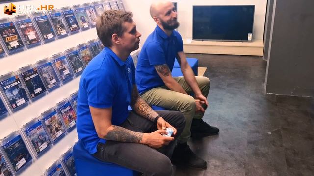 N00B IGOR PROTIV "PROFESIONALACA" - FIFA 20 Volta смотреть онлайн