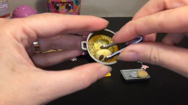 Foodie Roos Gummies Pikmi Pops Snoopy Re ment Smooshy Mushy Squishies Num Noms Surprise Toy Opening смотреть онлайн