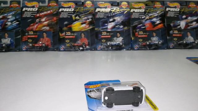 Hot Wheels 2019 A Case (Çoğu Lisanslı) смотреть онлайн