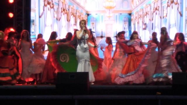 И. Кальман. Ария Марицы. Светлана Красикова смотреть онлайн