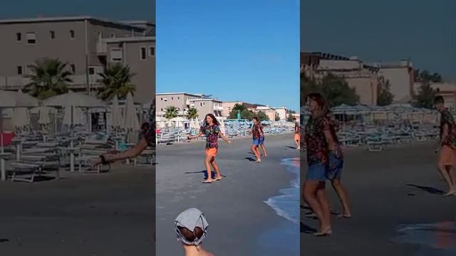 Развлечения на итальянском пляже