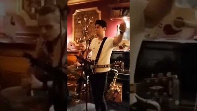 Alvaro Martin-Live Concert-Corazon Espinado(Cover) смотреть онлайн