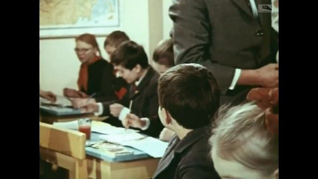 Валькины паруса (1974)