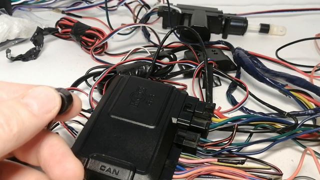 Блок автосигнализации KGB G-5 смотреть онлайн