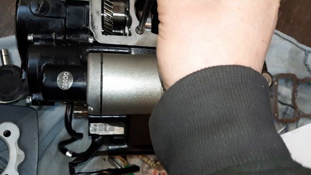 Шумит двигатель 250 на толкателях 172FMM  замена поршневой ЦПГ смотреть онлайн