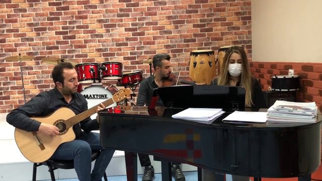 Can Ozan /Toprak yağmura смотреть онлайн