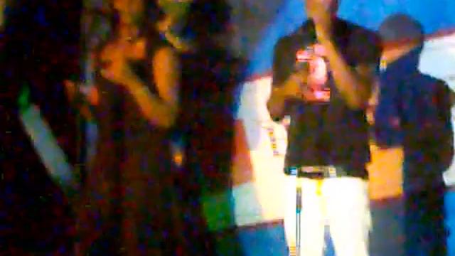 Simon Webbe live in Delhi 3 смотреть онлайн