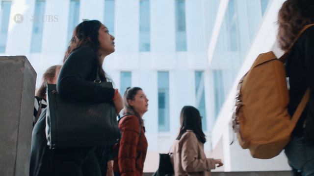 Women in Economics: Eliana La Ferrara - 1. Escape the aspirations trap смотреть онлайн