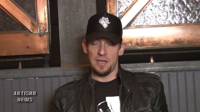 VOLBEAT SHARES INCREDIBLE STORY BEHIND "DEAD BUT RISING" смотреть онлайн