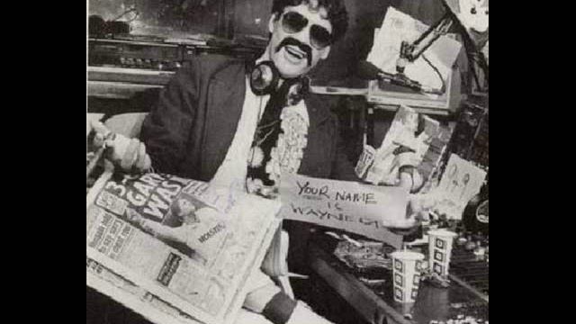 Chris Morris - Wayne Carr Tackles Backward Messages смотреть онлайн