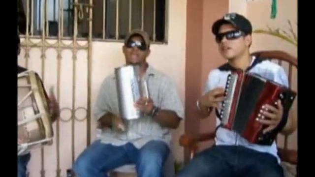 Richard Guira,Tambora y Acordeon (Trio de Reyes) - San Francisco смотреть онлайн
