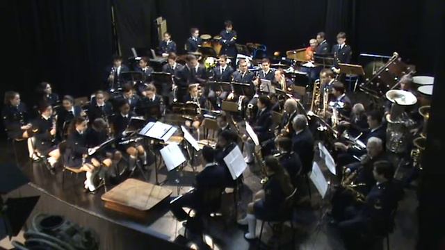 1 - BANDA ASS.HUM.BOMBEIROS LOURES - Concerto Ano Novo / On the Mall - Edwin Goldman смотреть онлайн