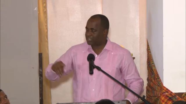 Dialogue on Agriculture: Roosevelt Skerrit смотреть онлайн