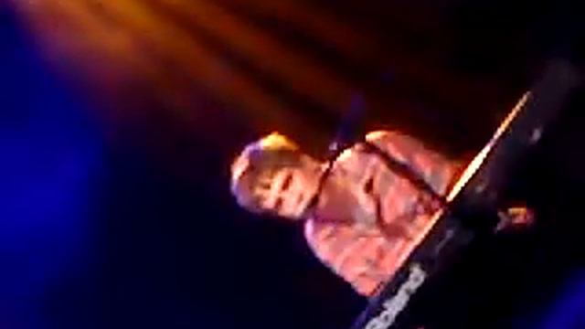 Tommy Reilly-Make the bed (live) смотреть онлайн