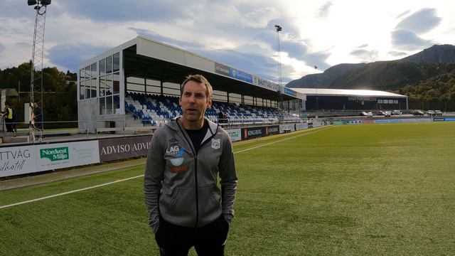 Interview with Brattvåg IL Danish coach Rene Skovdahl Hansen смотреть онлайн