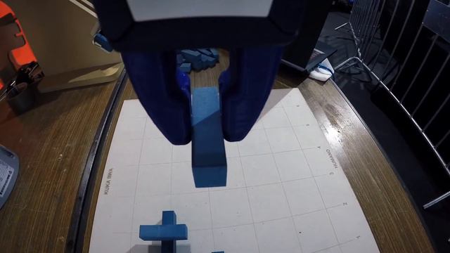 FEEL I - Vitruvius FabLab смотреть онлайн