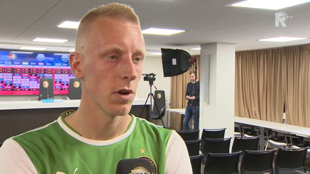 Lex Immers na eerste training Feyenoord смотреть онлайн