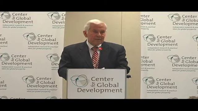 2012 Commitment to Development "Ideas in Action" Award with Senator Richard Lugar смотреть онлайн
